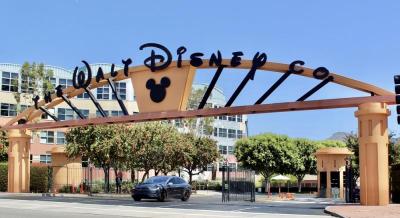 Walt_Disney_Animation_Studios_logo.svg. Фото: сайт Діснейленд Париж
